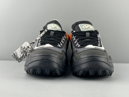OW Odsy 1000 Sneaker